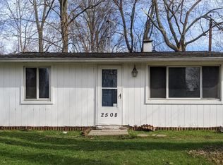 2508 Fielding Dr, Lansing, MI 48911