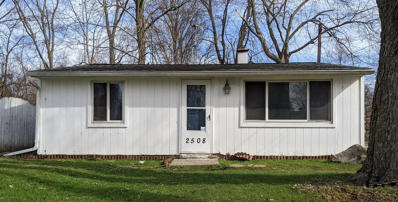 2508 Fielding Dr photo 1