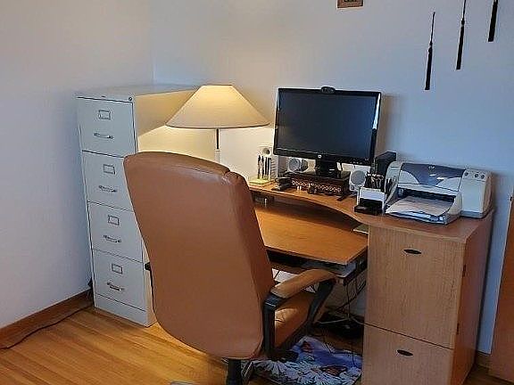 2nd image of 50 Caroline Ln