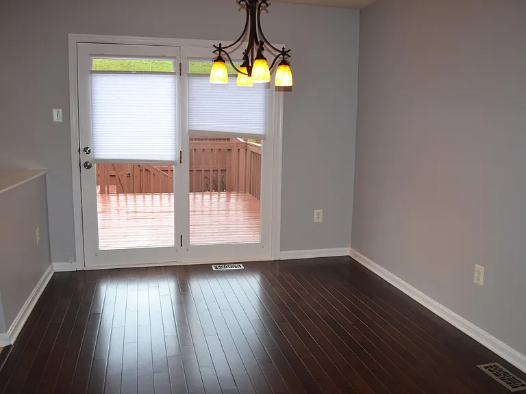 3425 Orange Grove Ct — Photo 5
