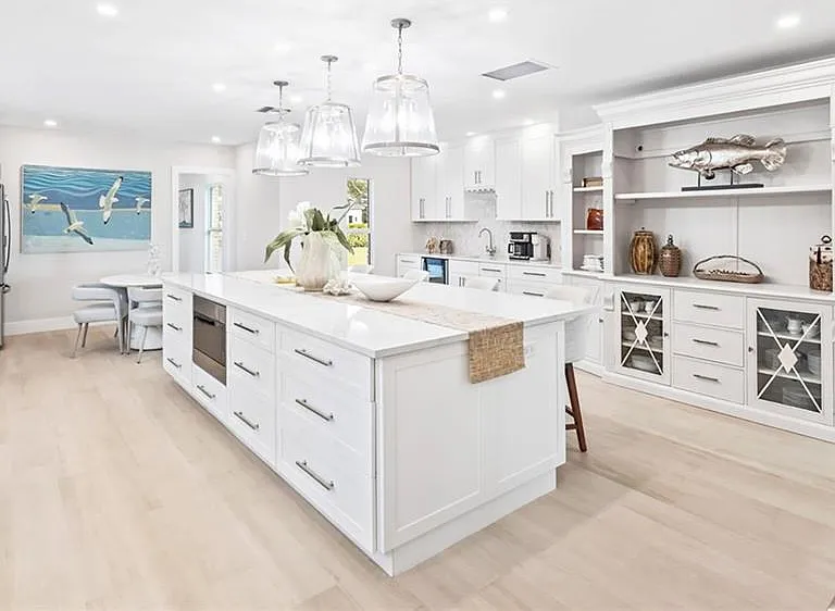 440 Kings Town Dr — Photo 13