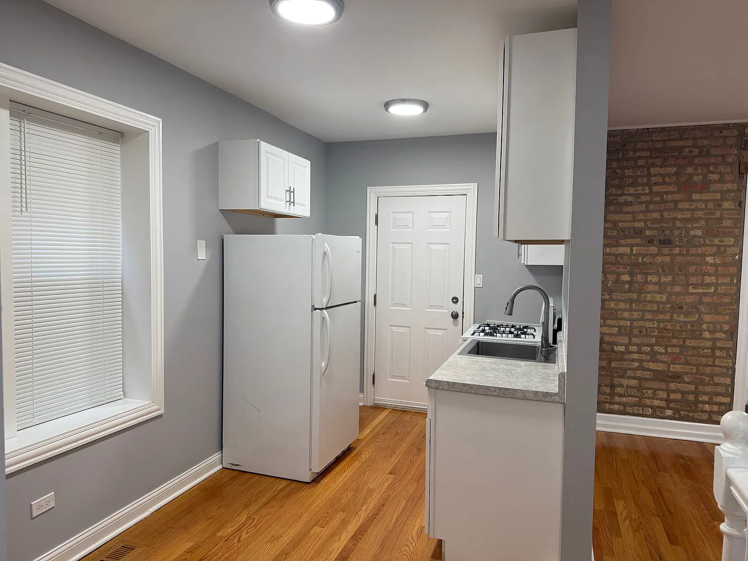 2 bed, 1500 sqft, $1,650 — Photo 4
