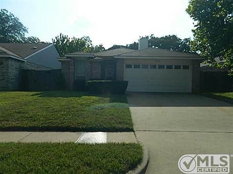 2nd image of 1529 Hux Ct