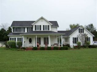 605 County Road 62, Riceville, TN 37370