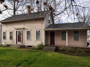 805 Tower Hill Rd, North Kingstown, RI 02852