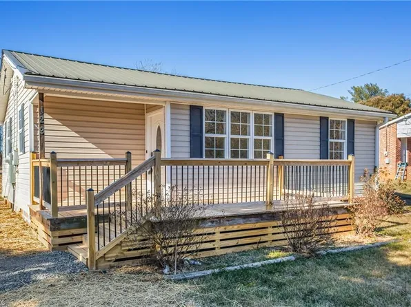 129 River Rd, Boonville, NC 27011