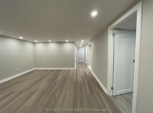 8 Regency St, Hamilton, ON L8T4V3