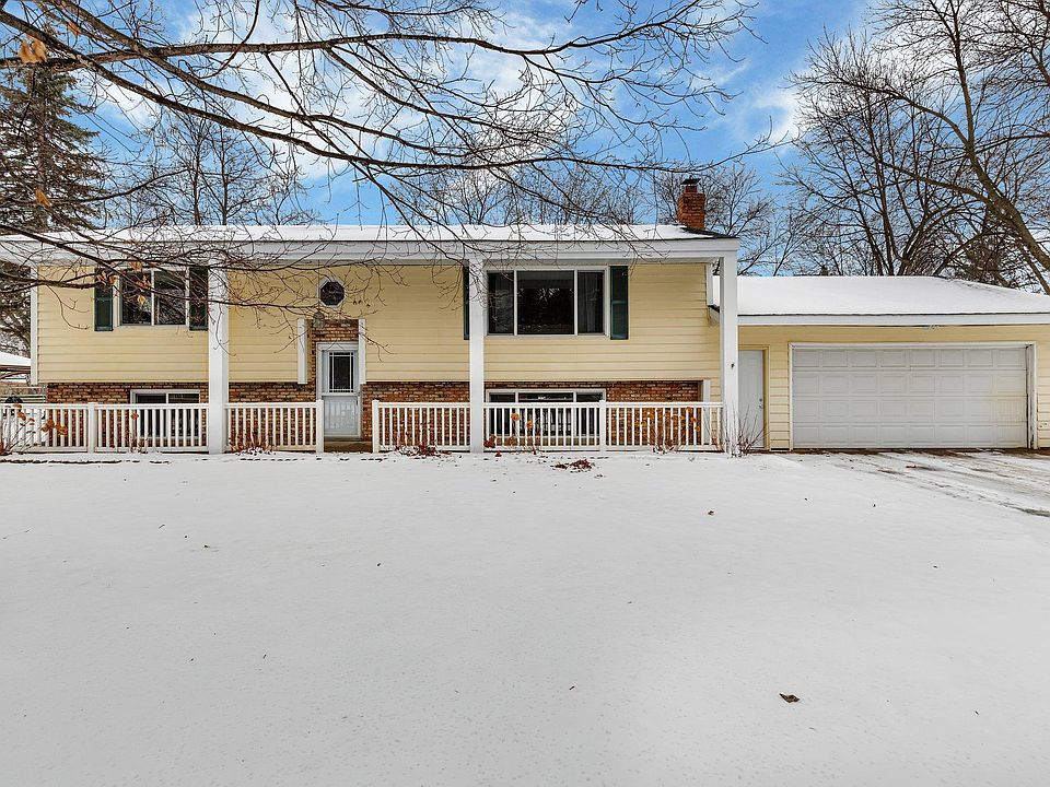 1st image of 2711 Marquette Dr