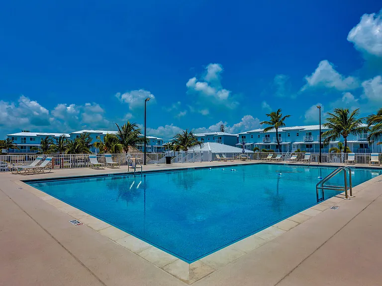 10877 Overseas Hwy #108 — Photo 29