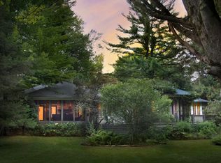 16370 Raz Rd, Union Pier, MI 49129