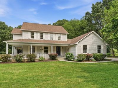 136 Holly Hills Ln, Saunderstown, RI, 02874