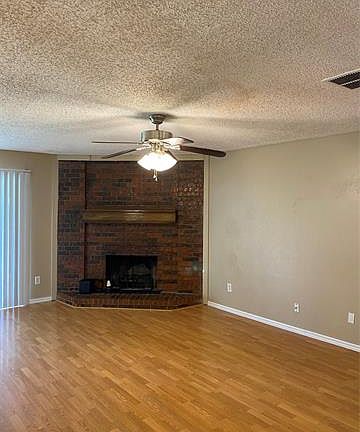 4th image of 1434 Lavendale Ln