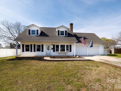 101 Woodland Dr, Clover, SC, 29710