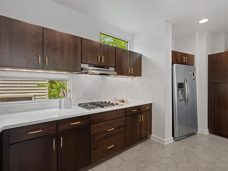1500 Summit St #5 — Photo 19