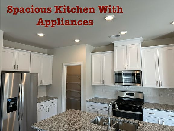 4th image of 227 Lavinia Cir