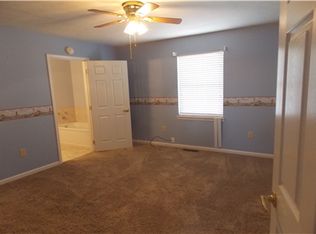 130 Garmon Ferry Rd, Burkesville, KY 42717
