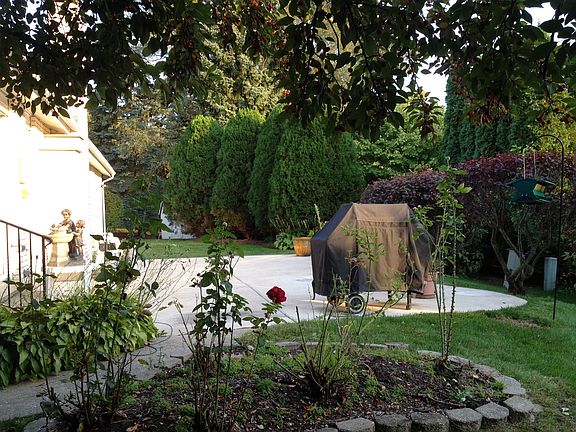 2nd image of 1546 S Kaspar Ave
