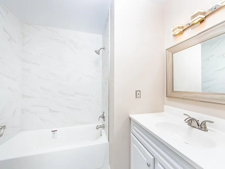 695 River Park Village Blvd — Photo 7