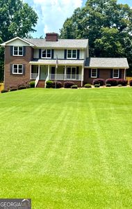 2080 Castle Lake Dr, Tyrone, GA, 30290