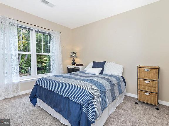 2nd image of 11863 Hart Glen Ct