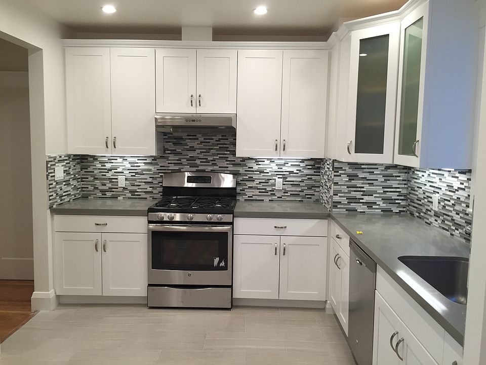1st image of 1380 5th Ave
