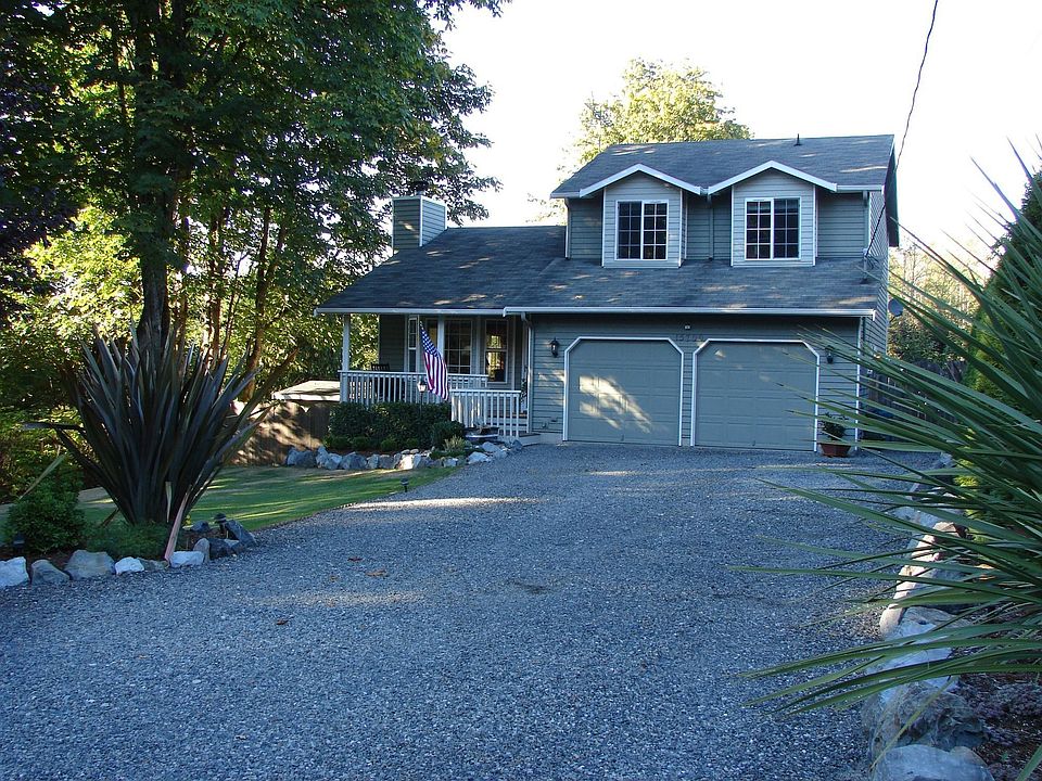 2nd image of 15709 88th St SE