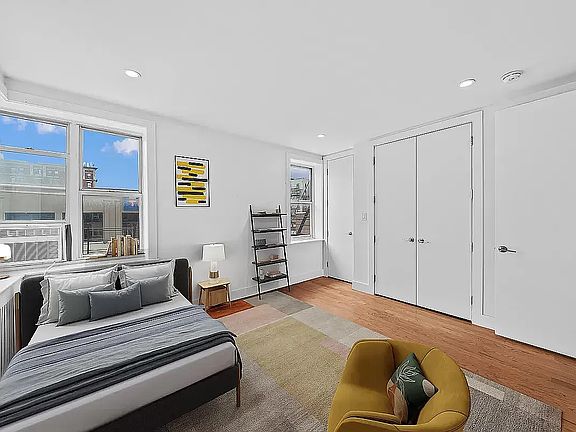 3rd image of 599 W 176th St #1F