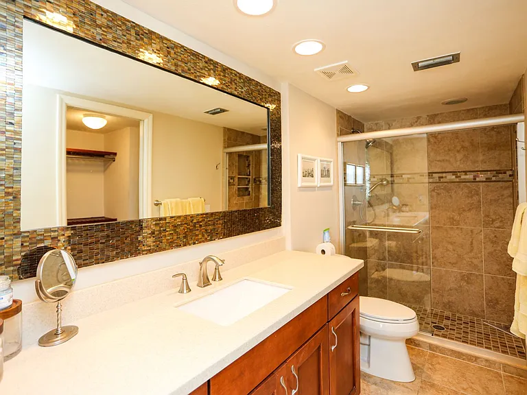 1075 Foxfire Ln #207 — Photo 15