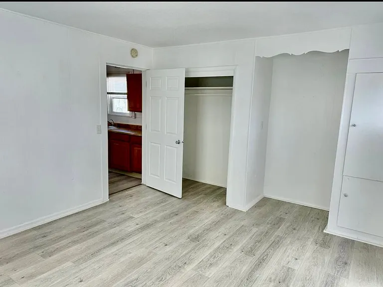 123 Mortimer St — Photo 2