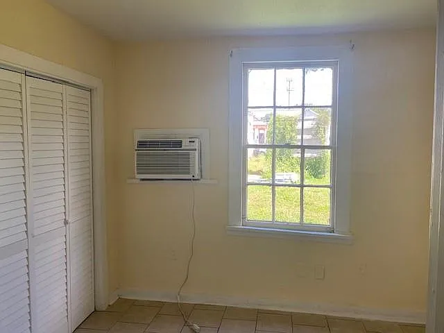 218 N Salcedo St — Photo 6