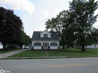 402 1st St, Sully, IA 50251