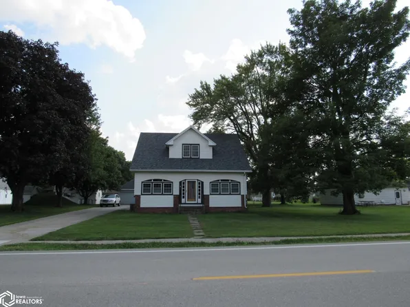 402 1st St, Sully, IA 50251