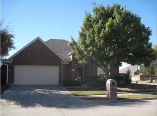7017 Deer Run Dr, Watauga, TX 76137