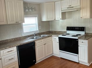 36132 Donna Ln, Dade City, FL 33525