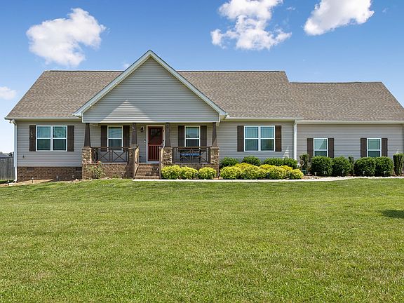 2nd image of 957 Richland Farms Dr