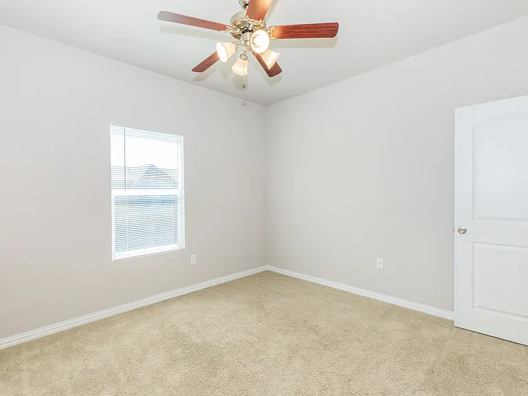 Creekside Townhomes — Photo 10
