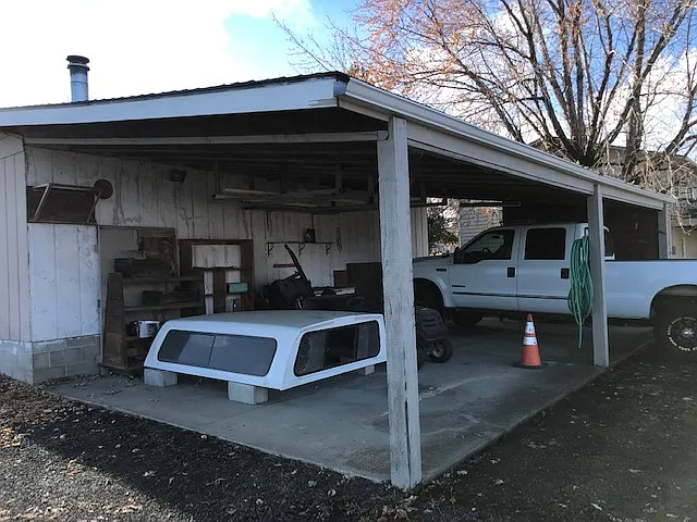 Fisk Rd — Photo 25
