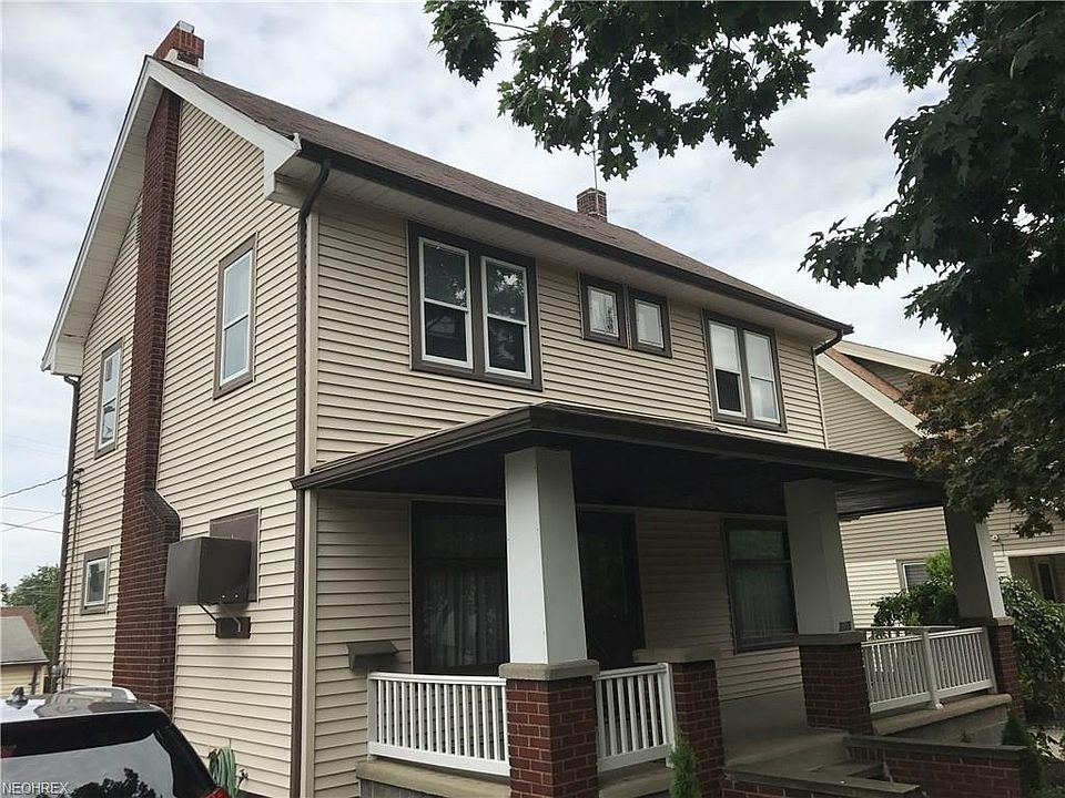 1st image of 2066 Hillcrest Ave
