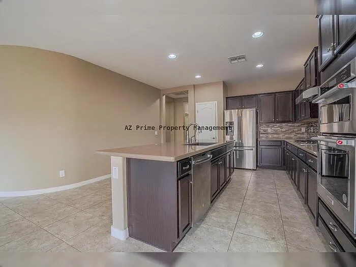 671 E Blossom Rd — Photo 5