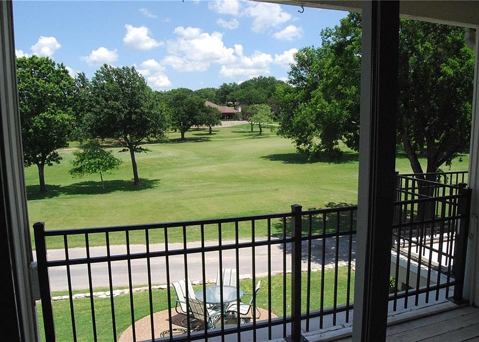 1st image of 4207 Fairway Dr APT 3