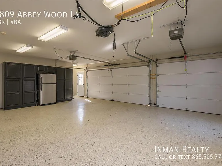 1809 Abbey Wood Ln — Photo 29
