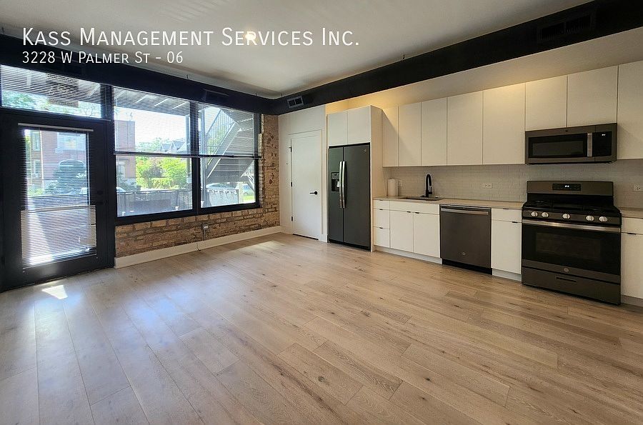 1st image of 3228 W Palmer St #6