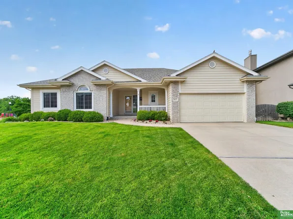 4632 S 175th Ave, Omaha, NE 68135