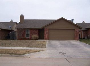 4413 SW Hickory Ln, Lawton, OK 73505