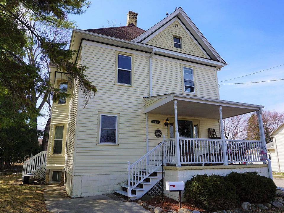 1st image of 424 N Washington St