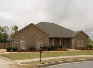 193 Paul Revere Dr, Madison, AL 35758