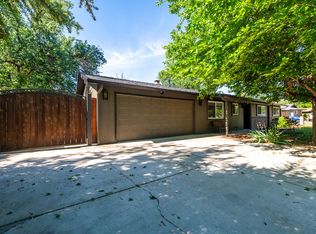 21849 Berkeley Dr, Palo Cedro, CA 96073