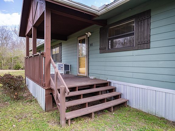 5th image of 101 Taylor St