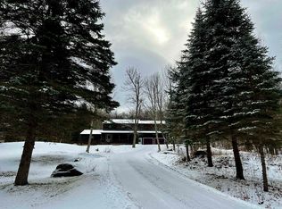143 Machia Hill Rd, Westford, VT 05494