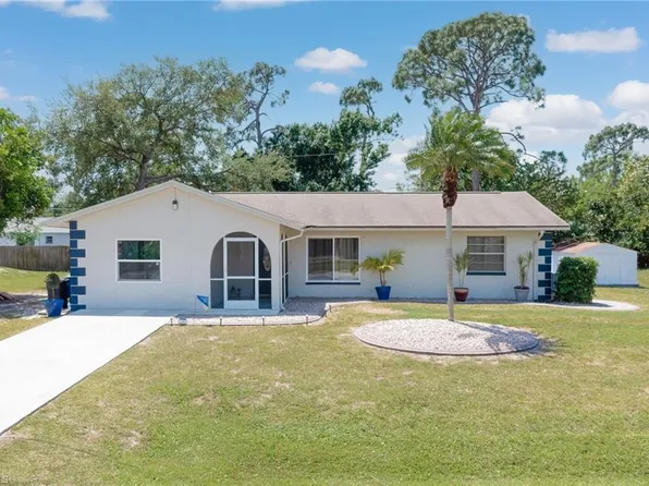 9216 Pineapple RD, FORT MYERS, FL 33967